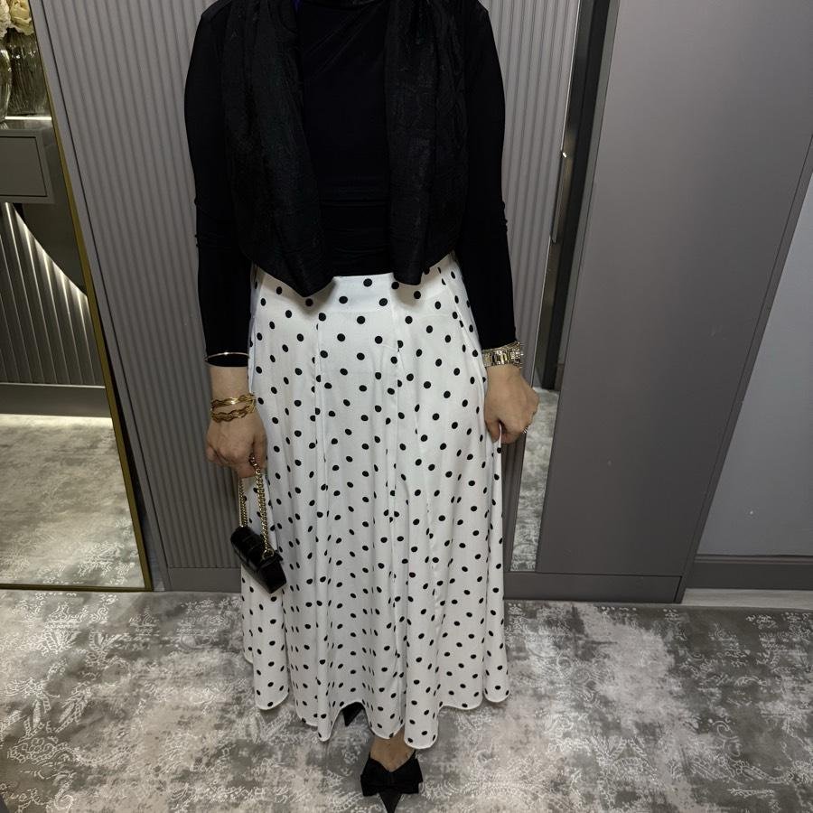 Puantiyeli etek/beyaz - Görsel 2