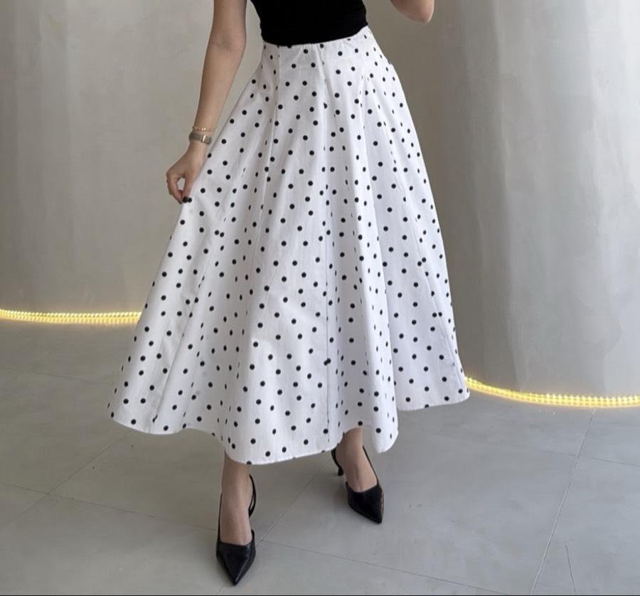 Puantiyeli etek/beyaz - Görsel 3